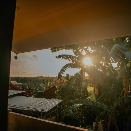Prasi Sunrise Homestay Toyapakeh 外观 照片