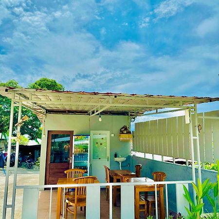 Prasi Sunrise Homestay Toyapakeh 外观 照片