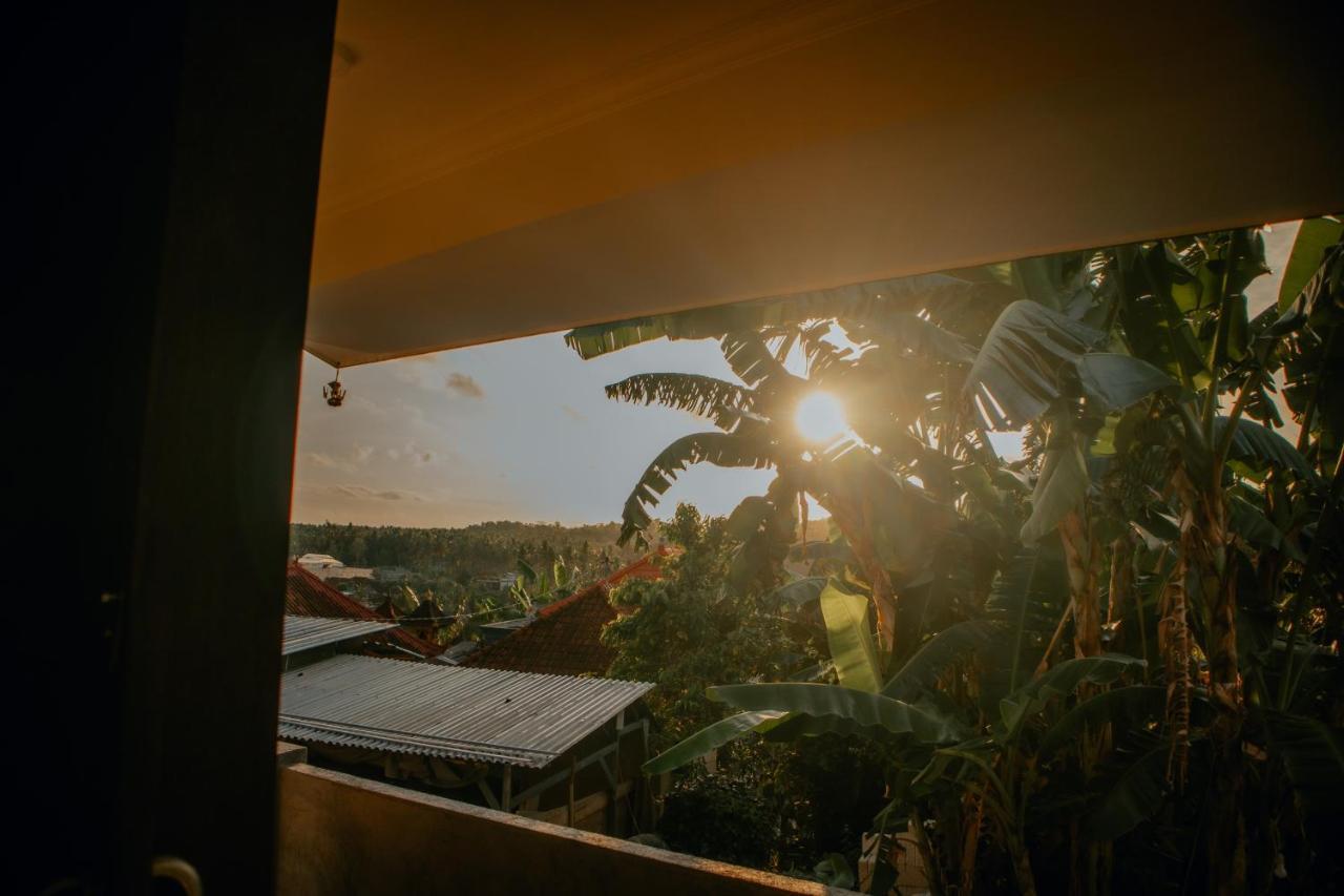 Prasi Sunrise Homestay Toyapakeh 外观 照片
