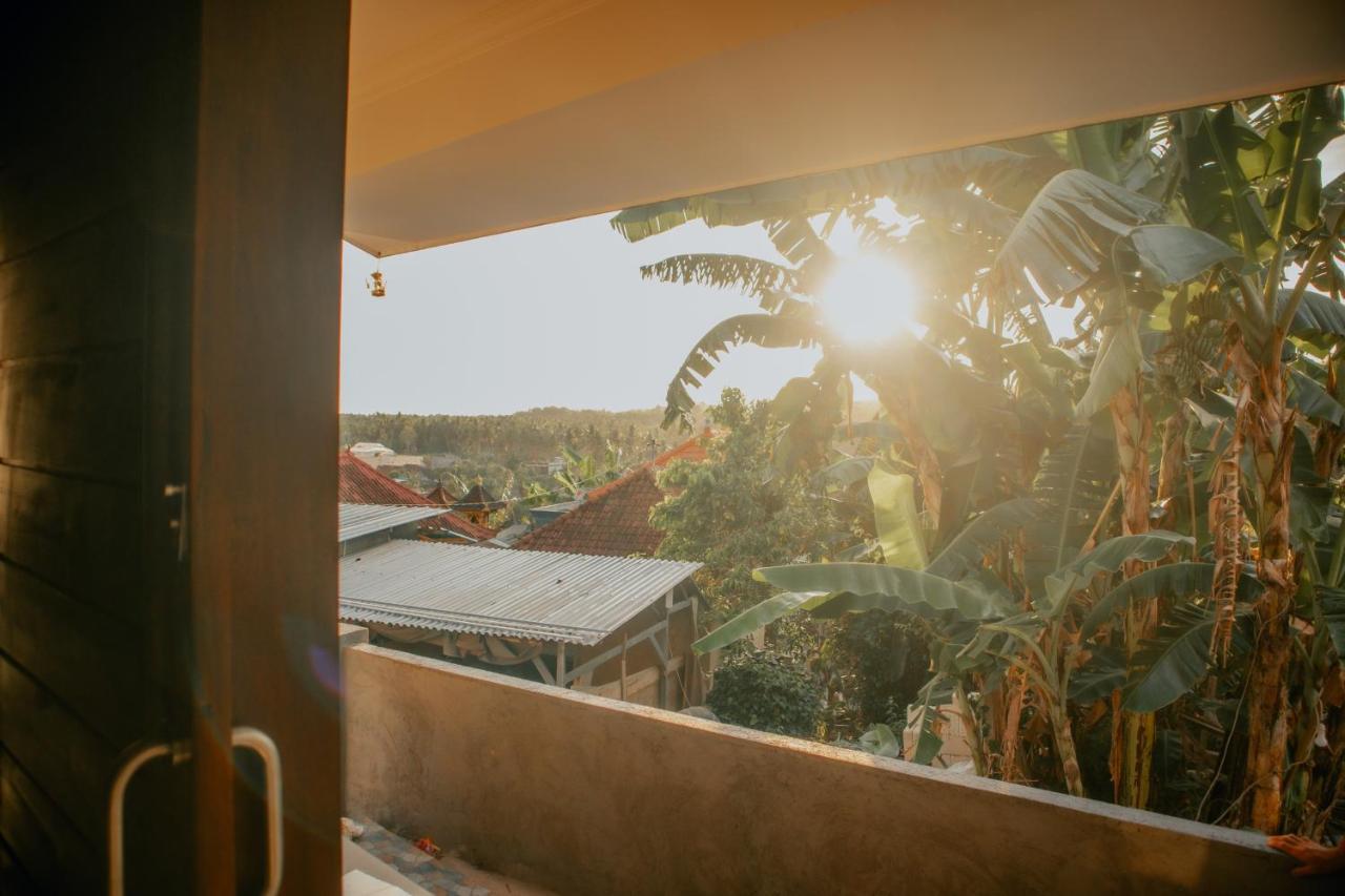 Prasi Sunrise Homestay Toyapakeh 外观 照片