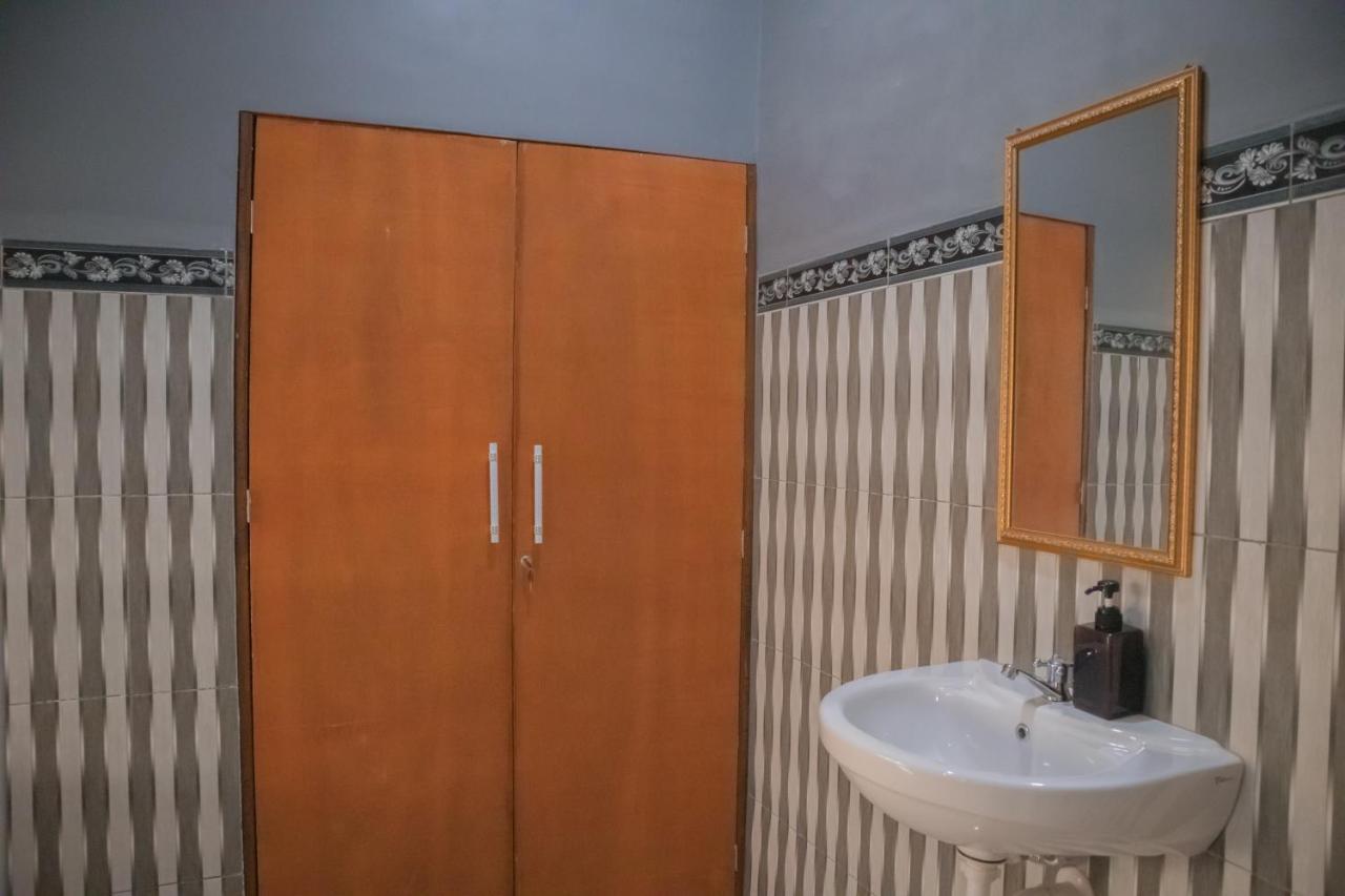 Prasi Sunrise Homestay Toyapakeh 外观 照片